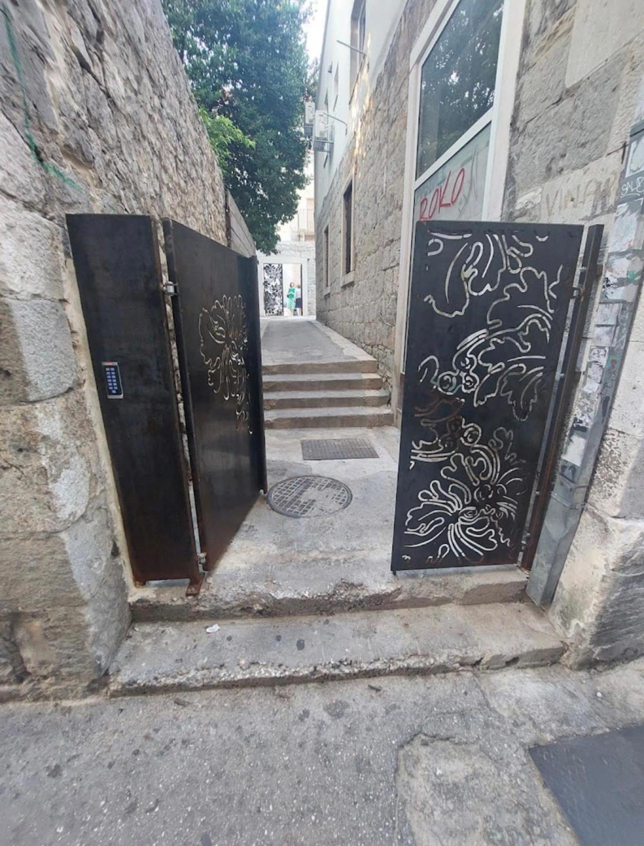 Studio Sakic Apartment Split Exterior foto